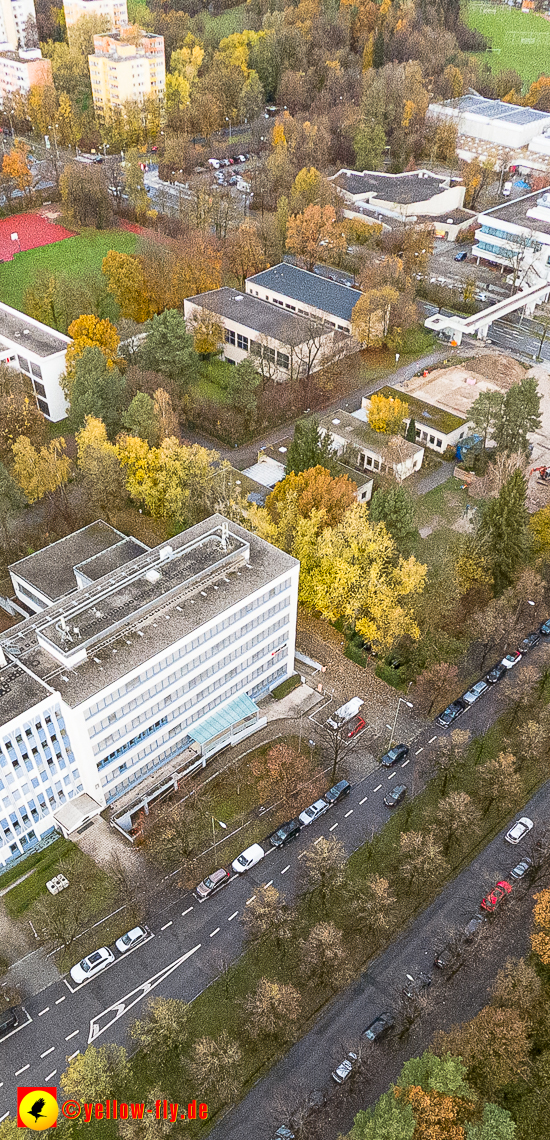 19.11.2022 - Luftbilder von der Baustelle an der Quiddestraße 'Haus für Kinder' in Neuperlach